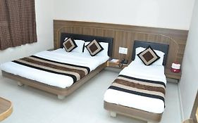 Hotel Konark Stay Near Igi Airport New Delhi